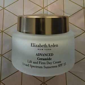 Elizabeth Arden Advanced Ceramide Lift and Firm Day Cream